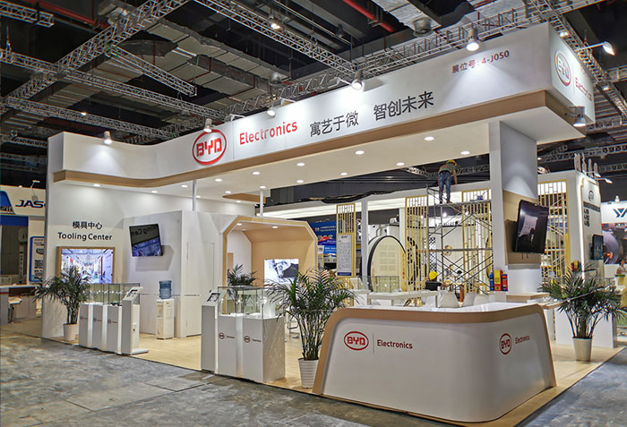 上海特裝機(jī)械展臺搭建上大機(jī)器該如何搬運(yùn)？有幾點不可忽視