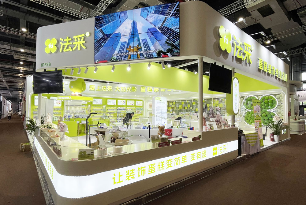 如何通過展位設(shè)計(jì)來提升品牌形象和吸引潛在客戶？